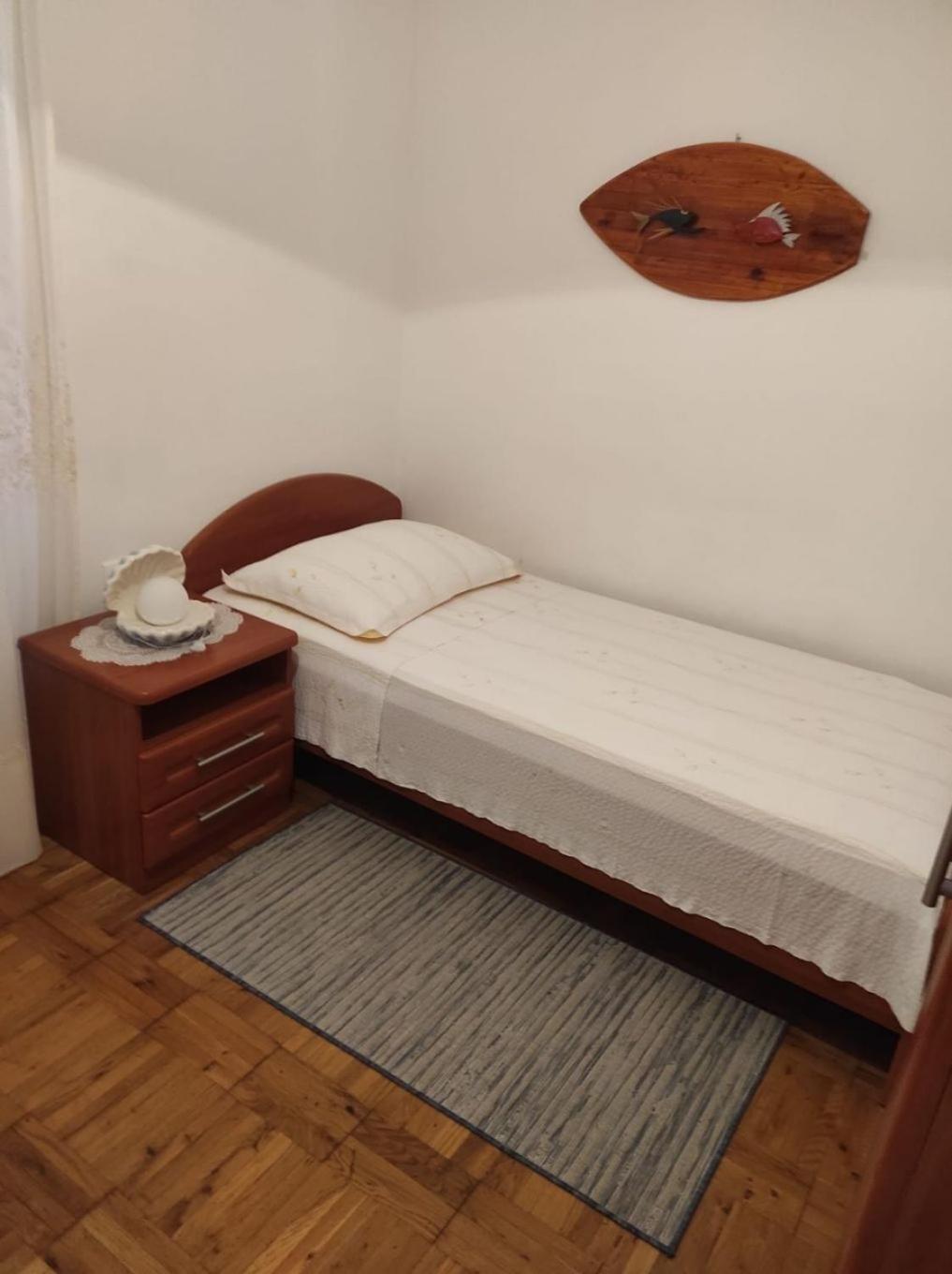 Apartment Tenara Vis Eksteriør billede